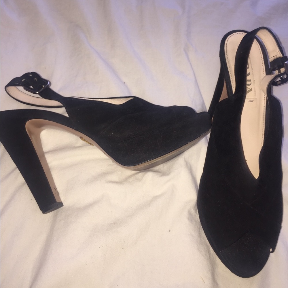 PRADA Suede pumps